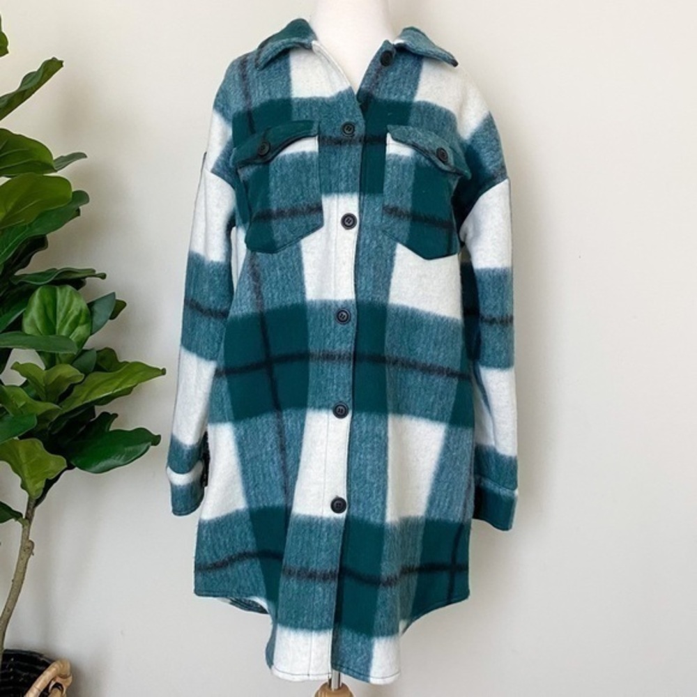 Green Ivovy Black Color Combo Shacket